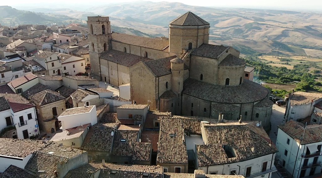 audioguida Cattedrale di Santa Maria Assunta e San Canio Vescovo